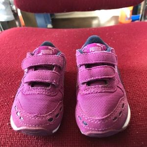 Sale $20 Or 2/$30 Puma Infant Velcro Size 4